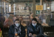 Serbët e Kosovës zbatojnë urdhrat e Serbisë, testet me COVID-19 i dërgojnë në Beograd