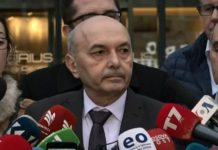 Mustafa deklarohet pak para mocionit të mosbesimit