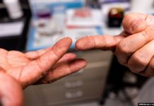 Franca nuk pranon që SHBA-ja të ketë më shumë qasje në vaksinën kundër Covid-19