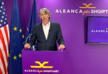 “Shqiptarët e Maqedonisë nëpër karantinat shtetërore dënohen pse flasin shqip”