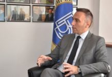 Grubi: Vetëvendosje mos të perzihet në Maqedoni