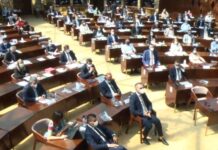 Kuvendi miratoi ndryshimet në Ligjin për arsim të mesëm dhe fillor