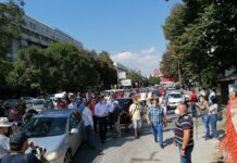 LSDM: Protestat e VMRO DPMNE-s, me vetura luksoze