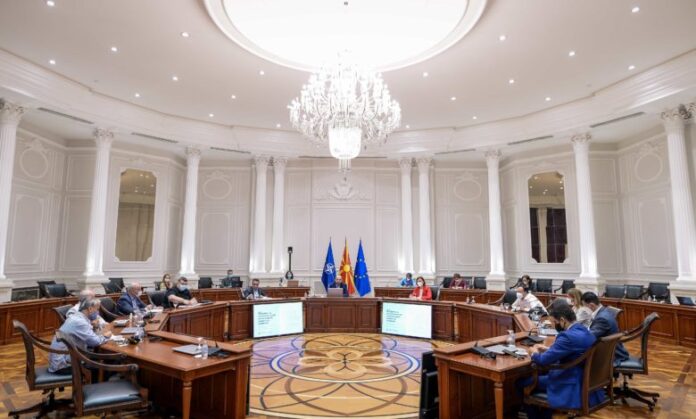 04D4AA6E-FD29-45D7-86AB-3A963F46A0C7