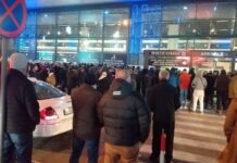 Mërgimtarët “vërshuan” aeroportin e Shkupit gjatë fundjavës