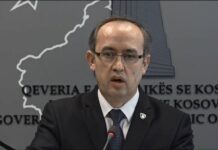 Hoti: Vaksinat e para vijnë në shkurt, brenda ditës do vaksinohen 20 mijë qytetarë