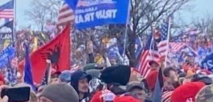 25EC70BF-C317-4E4B-8D31-DB9E9CE71D6F