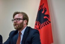 Vetëvendosje: Të hapur për koalicion me LDK-në nëse e vendosin në krye Vjosa Osmanin