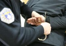 Bashkëjeton me një të mitur, arrestohet nga policia
