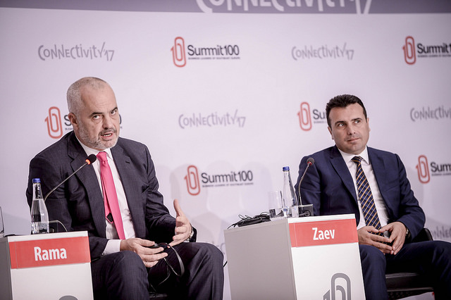 23903638008_38bd1a0341_z