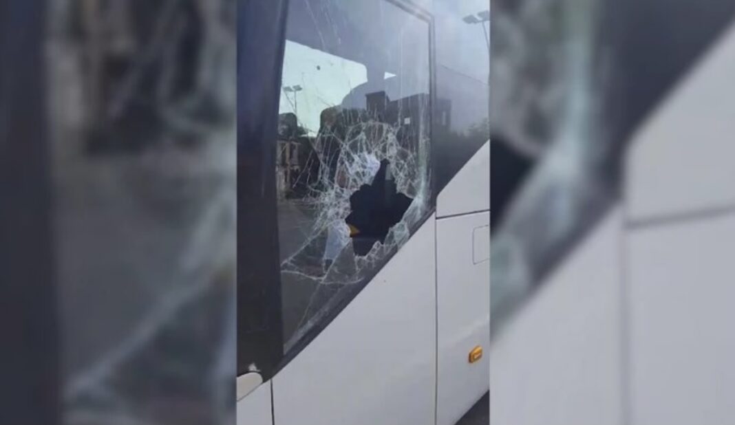 677A9194-F9C8-4006-86A9-801A97A409A2