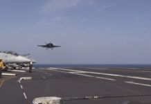 Forcat amerikane në alarm, Rusia ‘fundos’ aeroplanmbajtësen pranë Havait