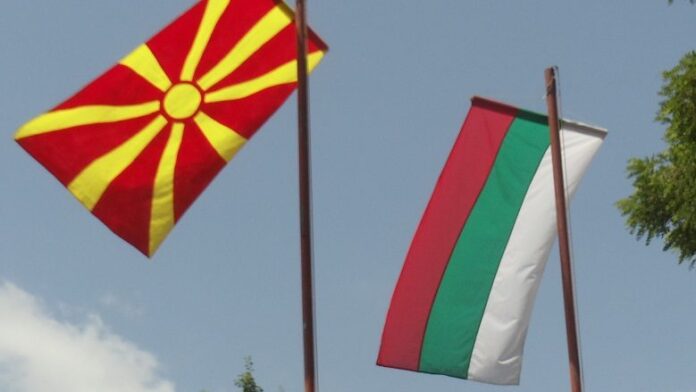 79ABA585-47C9-4980-8959-B95C3DFA061A