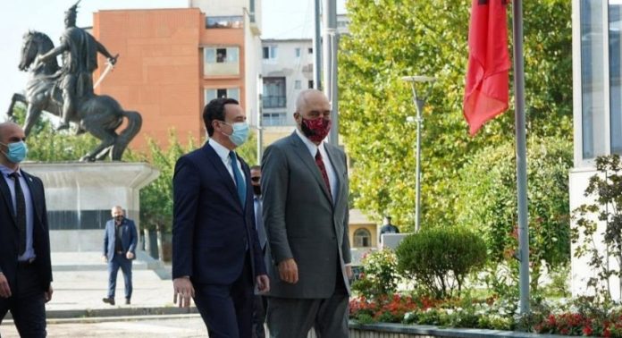 auto_a216327274321632728915