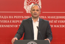 Filipçe: Të rinjtë janë pasuria jonë më e madhe