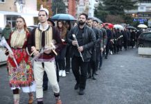 Festa e 28 Nëntorit, në RMV atmosferë e zymtë për shkak të tragjedisë