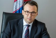 Petkoviq e quan Kurtin “fëmijë ideologjik të Enver Hoxhës”, bëhet idhnak nga letra për ‘Ballkanin e Hapur’
