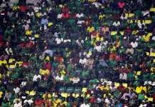 Shtypje vdekjeprurëse jashtë stadiumit të Kamerunit