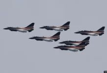 Kina sërish dërgon avionë luftarakë drejt Tajvanit