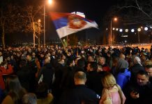 Protestë para qeverisë në Mal të Zi, kërkohet largimi i Abazoviqit