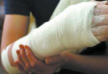 Mbi 50 qytetarë me fraktura nga ngricat në Tetovë