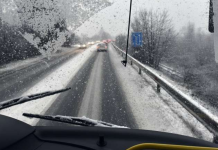 Policia evidenton parregullsi në një autobus që po transportonte nxënës deri në Kodrën e Diellit