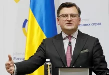 Ukraina kërkon të takohet me Rusinë për grumbullimin ushtarak