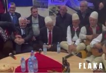 Ali Ahmeti ia kris këngës në Gostivar: Ministritë në Londër