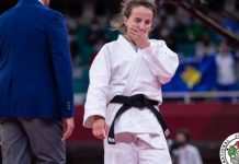 Distria Krasniqi e pafat, fiton medaljen e argjendtë pas humbjes në finalen Grand Slamin e Parisit