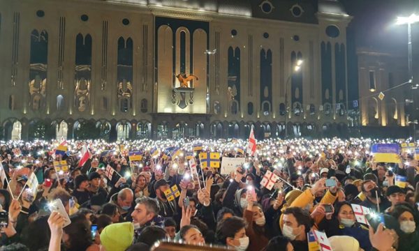 Ukraine-protest-Tbilisi-25-02-22-1024x683-1-600x360-1