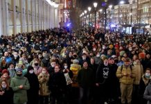 Më shumë se 3,000 të arrestuar në Rusi pasi protestat kundër luftës në Ukrainë bënë të dhunshme