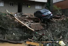Mbi 100 viktima pas vërshimeve në Brazil