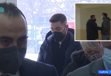 Sigurimi i Shaqirit bën ligjin në shkollë! Nuk lejon gazetarët të xhirojnë nëpër klasa