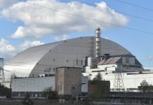 Trupat ruse largohen nga Çernobili