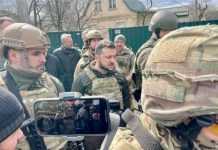 Zelensky viziton vendin ku po raportohet për masakrimin e civilëve