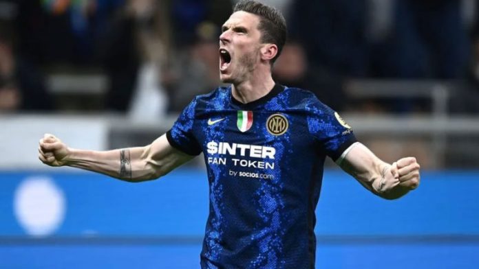 479D6315-9FAE-4698-93BA-C24EAA411907