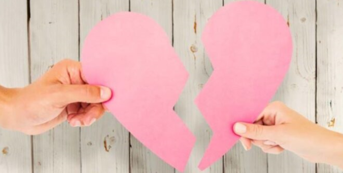 677985E8-CD3D-4330-B9C9-2D18FE6899BF