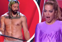 Një konkurrent në “The Voice Australia” zhvesh këmishën, Rita Ora nuk i reziston: Të dua, a është shumë shpejt?