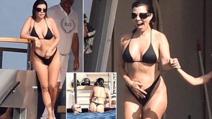 58083961-0-image-a-24_1653077785281-780x439