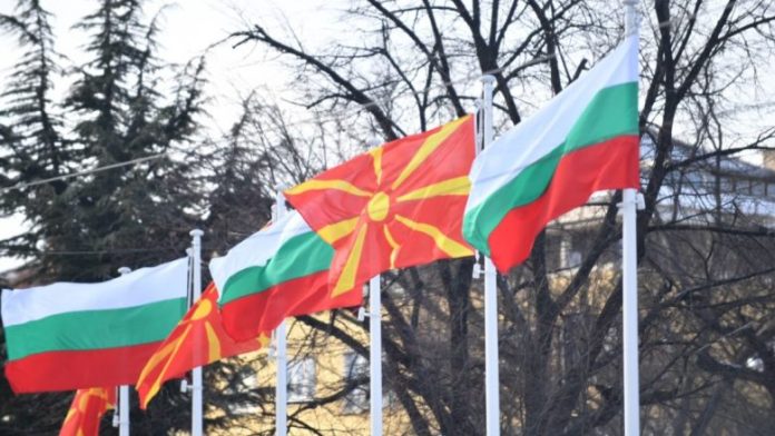 C9003BE4-7D08-436E-BDD2-EA7524642E30