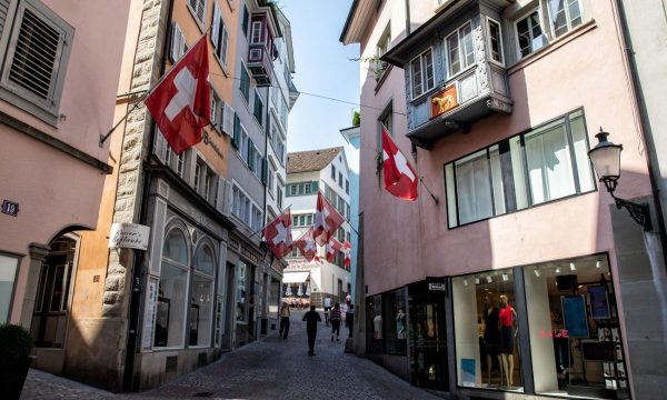 One-Day-Zurich-Tour.jpg.optimal-600x360