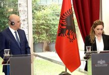 Xhaçka takon Dendias, çështja e kufirit detar Shqipëri-Greqi pritet të referohet në Gjykatën e Hagës