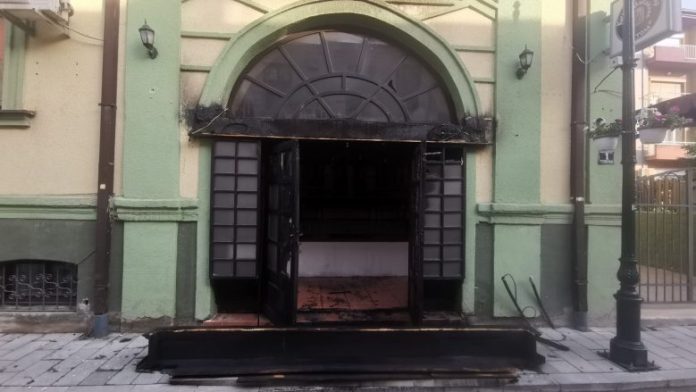 20220604100933-780x439