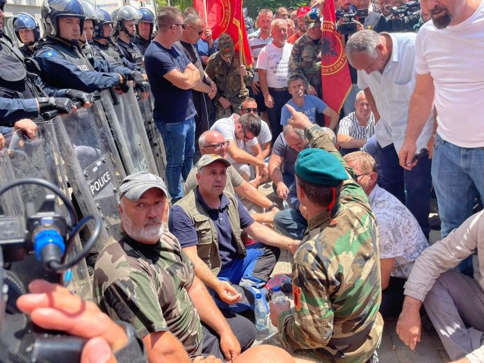 286407629_777002696799398_2725495039479746486_n