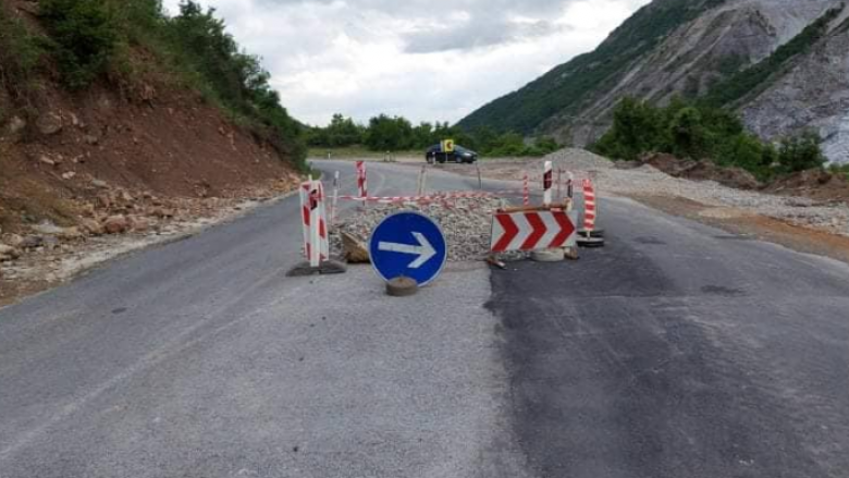 DE18BCF4-2E66-4935-956F-A156BA64DBAF