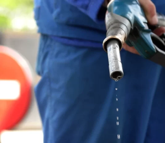 Ulen çmimet e karburanteve nga mesnata