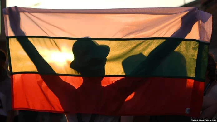 F9F1AE84-5697-40C2-AA09-99C977D324F1_w1023_r1_s