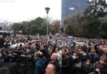 Në datën shtatë, ora shtatë! Berisha fton qytetarët në protestë: Rama do të ikë