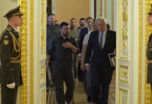 Xhonson premton ndihmë për Ukrainën