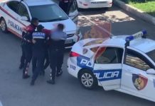 Pamje nga momenti i prangosjes së grabitësve në Tiranë